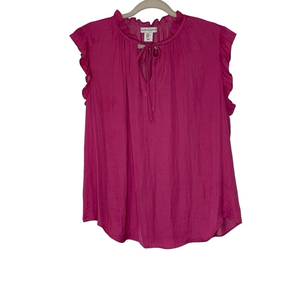 Cupcakes and Cashmere fuscia ruffle trim poly silk tank. Size XL